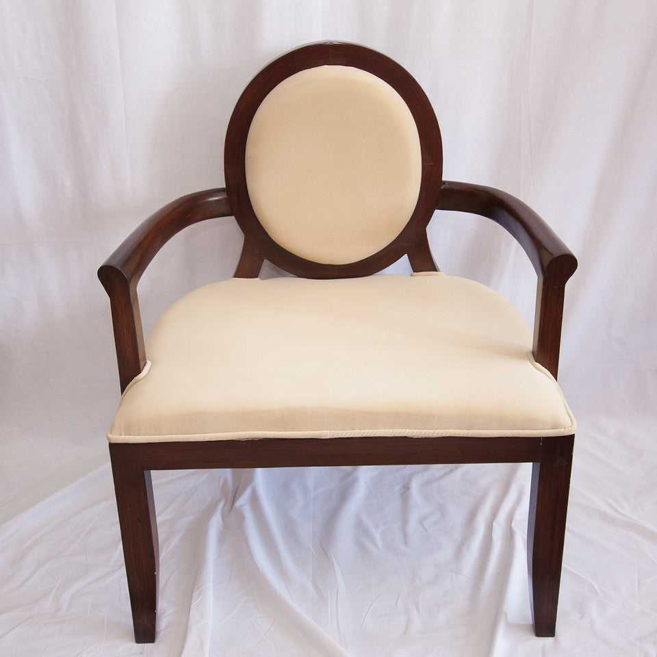 Oval Crossback Wide Chair